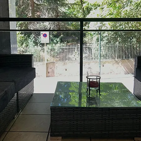 Apartment Born To Chill With Pool, Parking & Balcony *