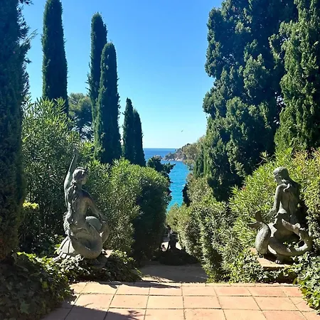 Born To Chill With Pool, Parking & Balcony 公寓 *