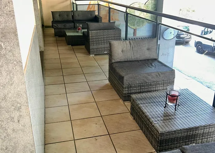 Appartement Born To Chill With Pool, Parking & Balcony *